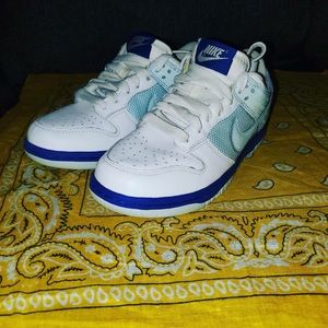 Nike glacier blue dunks